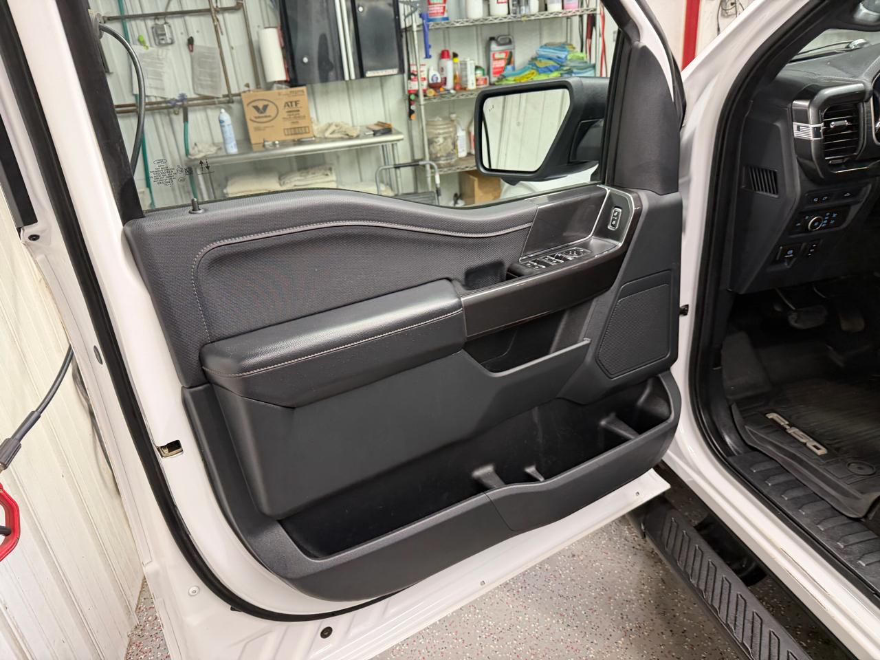 Ford F-150 4WD SuperCrew 145" XLT 2021