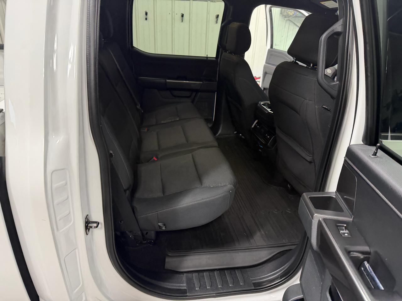 Ford F-150 4WD SuperCrew 145" XLT 2021