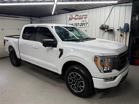 2021 Ford F-150 4WD SuperCrew 145" XLT