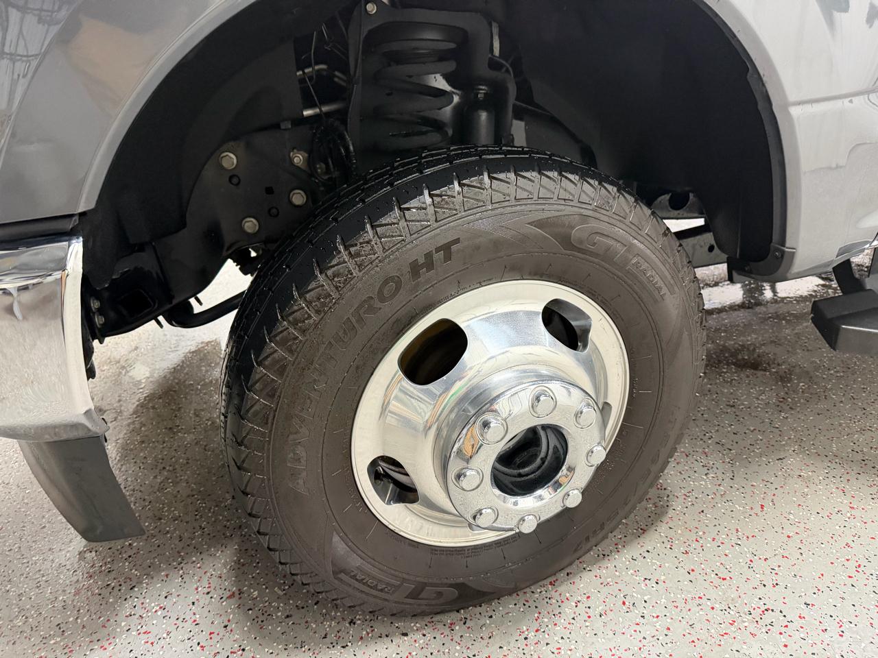 Ford F-350 SD Lariat SuperCab 4WD DRW 2022