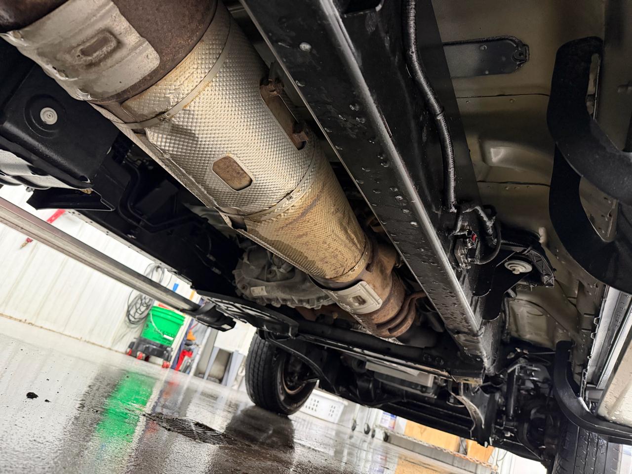 Ford F-350 SD Lariat SuperCab 4WD DRW 2022