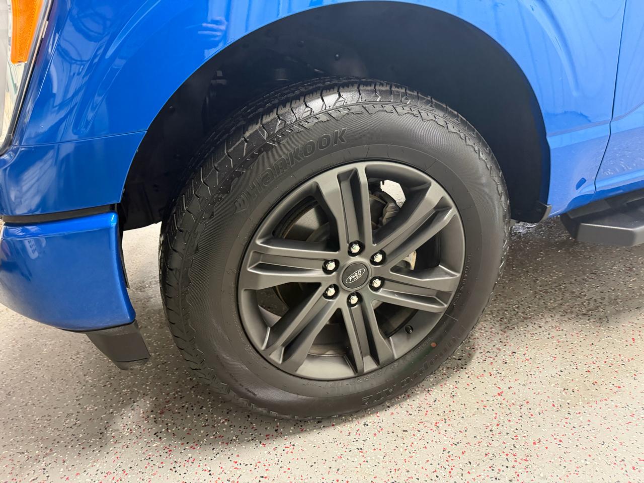 Ford F-150 4WD SuperCrew 145" XLT 2021