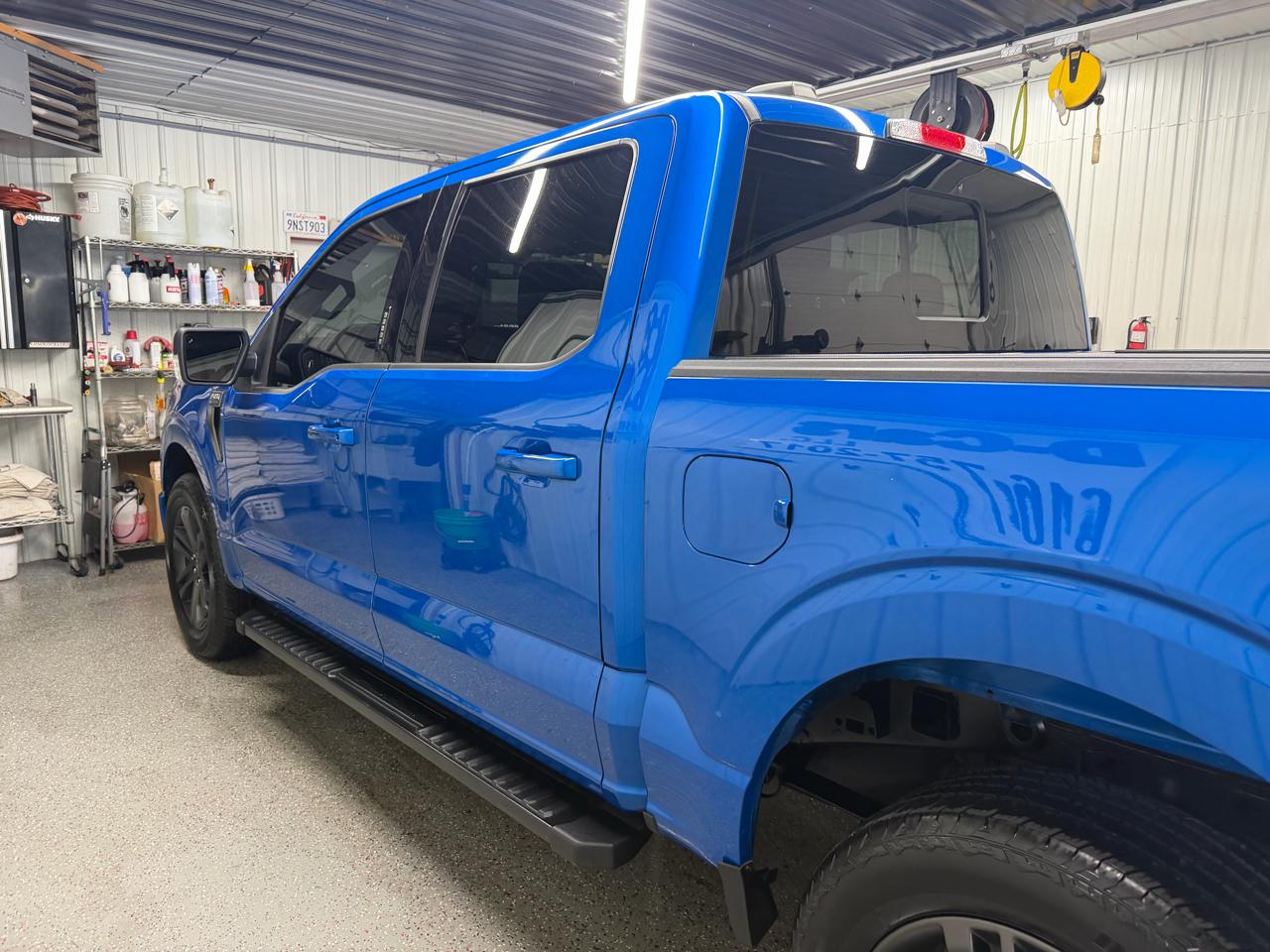 Ford F-150 4WD SuperCrew 145" XLT 2021