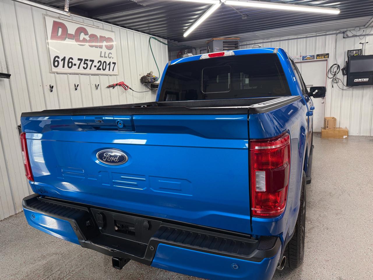 Ford F-150 4WD SuperCrew 145" XLT 2021