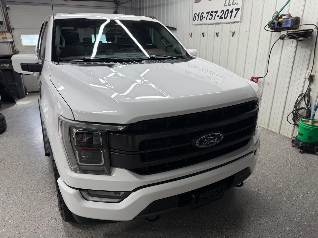 Ford F-150 4WD SuperCrew 145" Lariat 2021