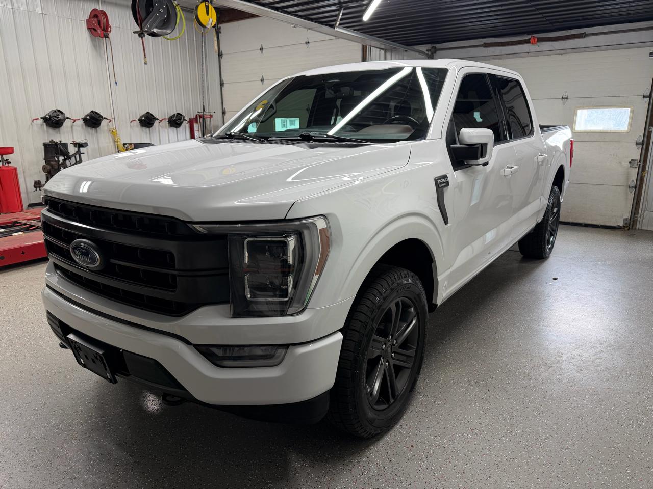Ford F-150 4WD SuperCrew 145" Lariat 2021