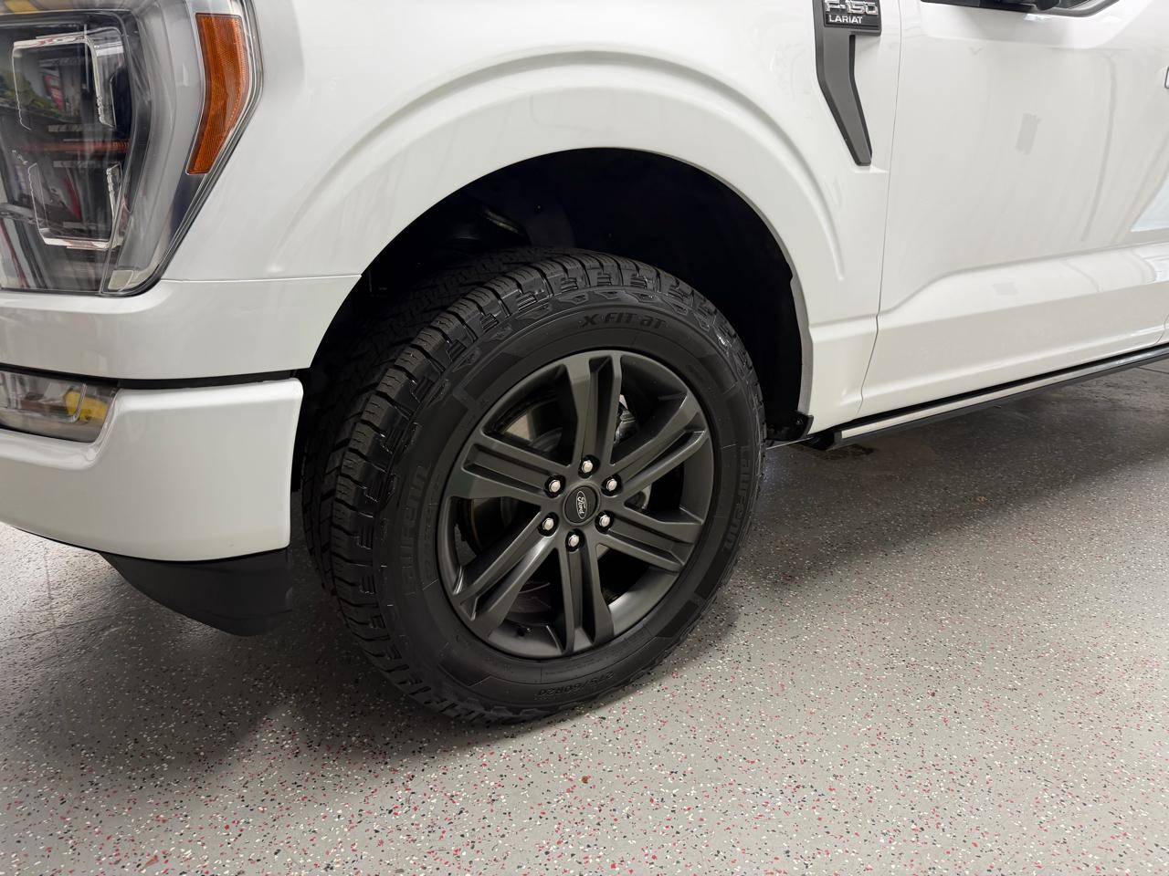 Ford F-150 4WD SuperCrew 145" Lariat 2021