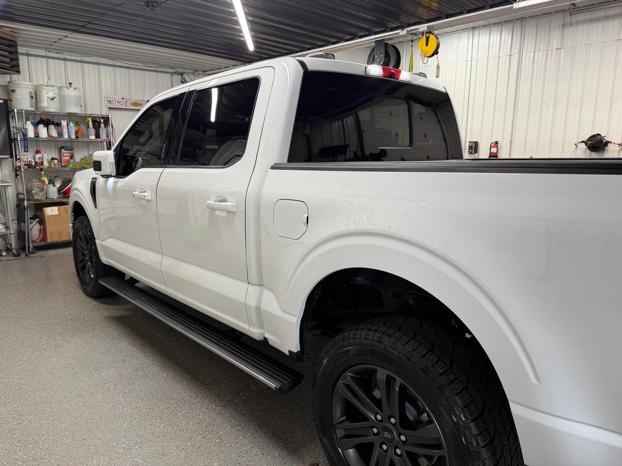 Ford F-150 4WD SuperCrew 145" Lariat 2021