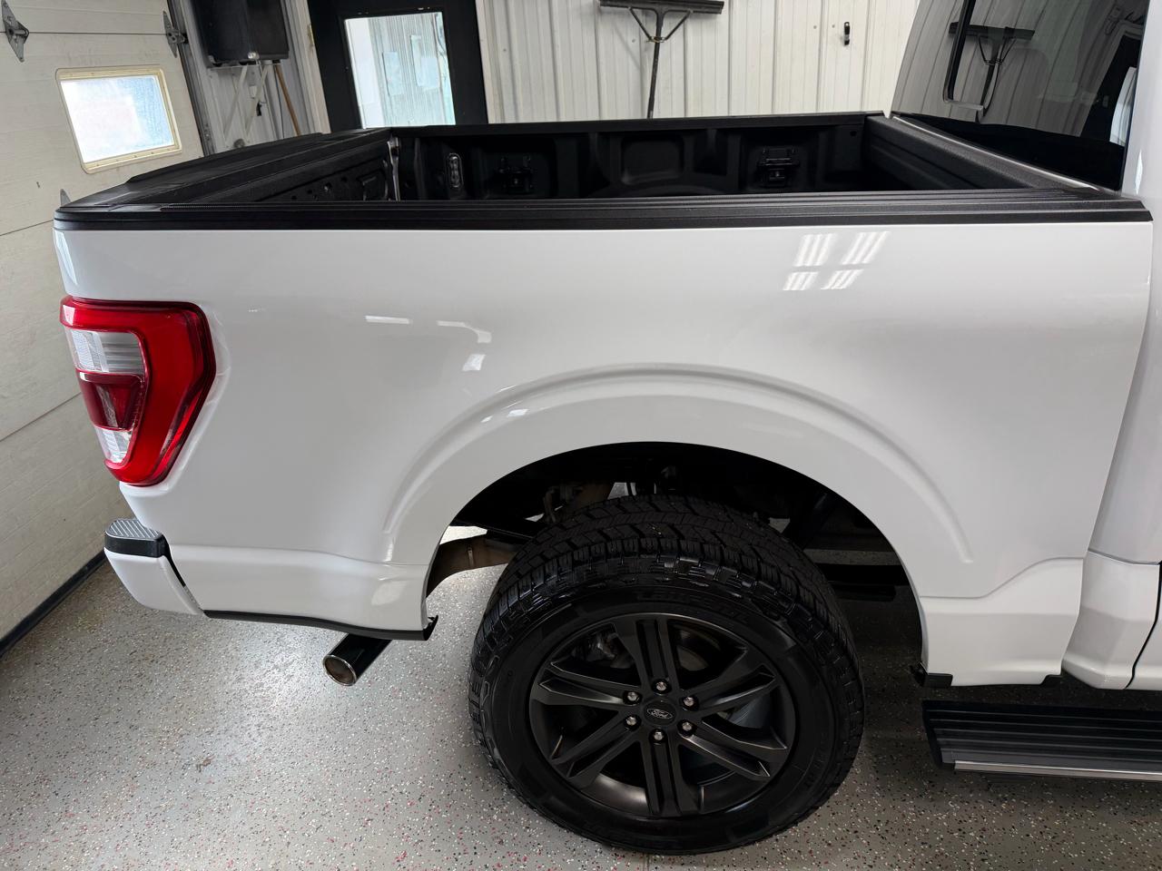 Ford F-150 4WD SuperCrew 145" Lariat 2021