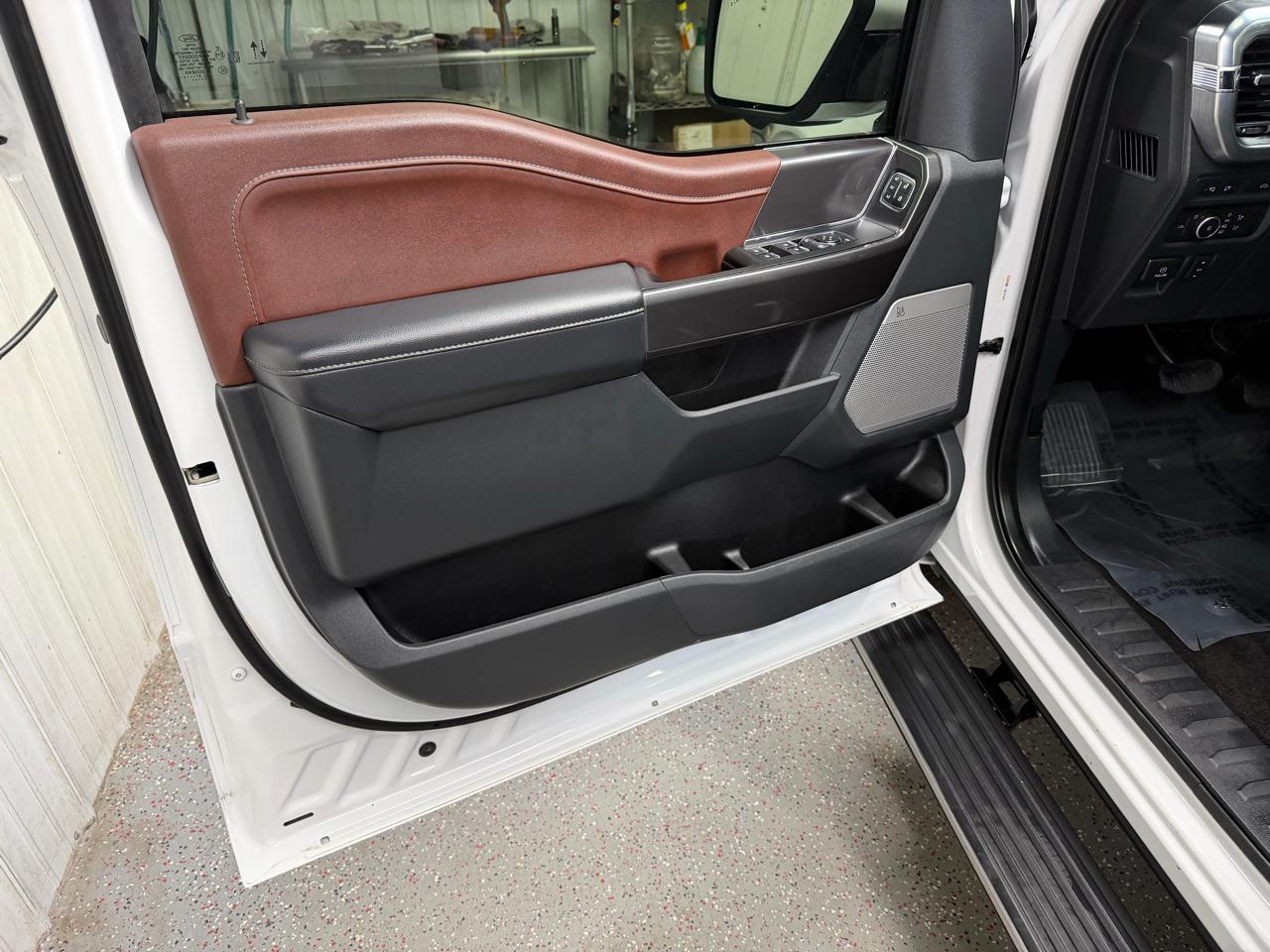 Ford F-150 4WD SuperCrew 145" Lariat 2021