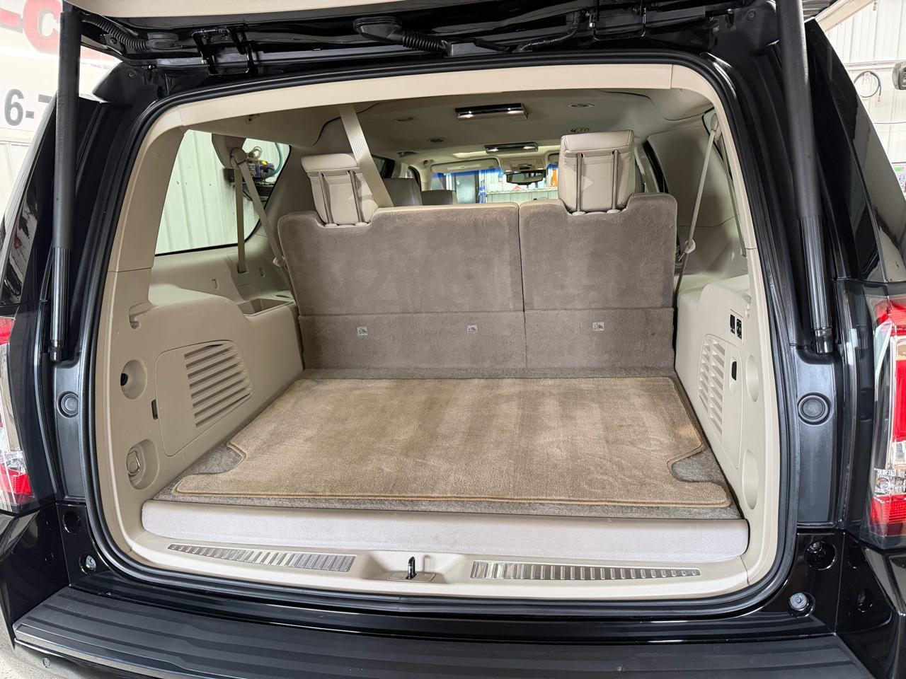 GMC Yukon XL Denali 4WD 2017