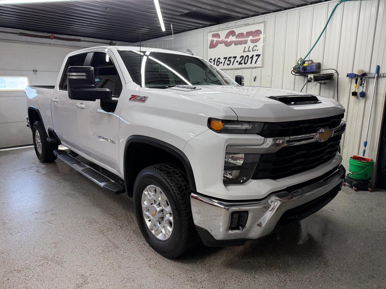 Chevrolet Silverado 2500HD 4WD Crew Cab 167" LT w/2LT 2024