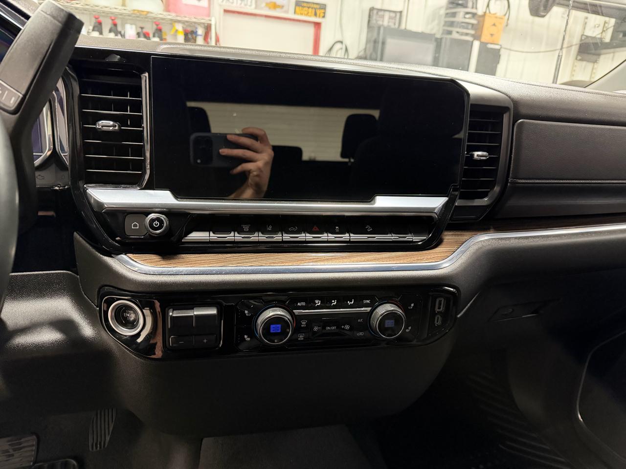 Chevrolet Silverado 2500HD 4WD Crew Cab 167" LT w/2LT 2024