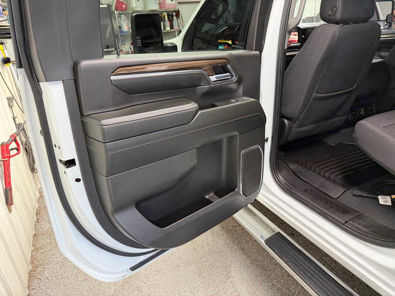 Chevrolet Silverado 2500HD 4WD Crew Cab 167" LT w/2LT 2024