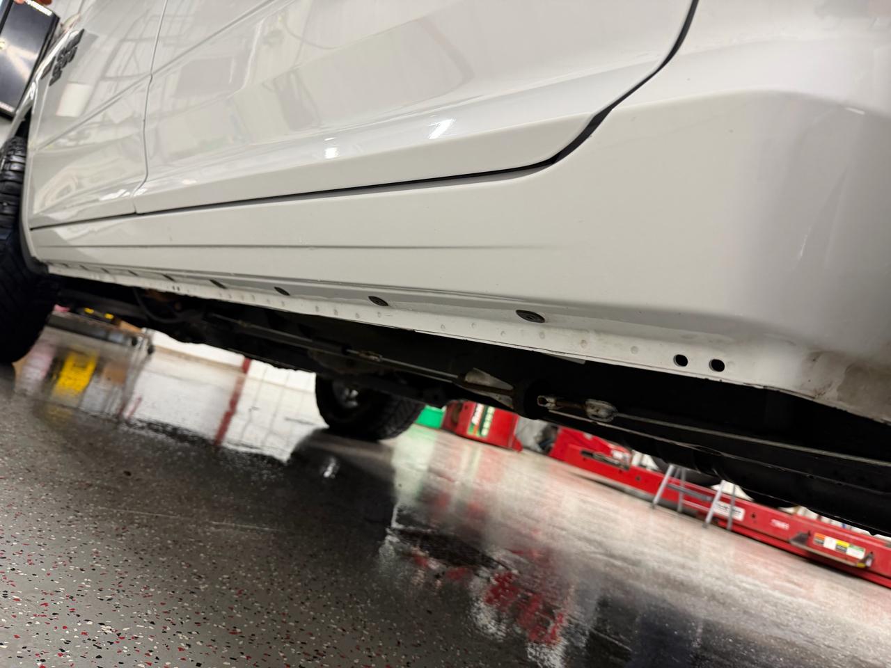 RAM 1500 Classic Express 4x4 Crew Cab 5'7" Box 2019