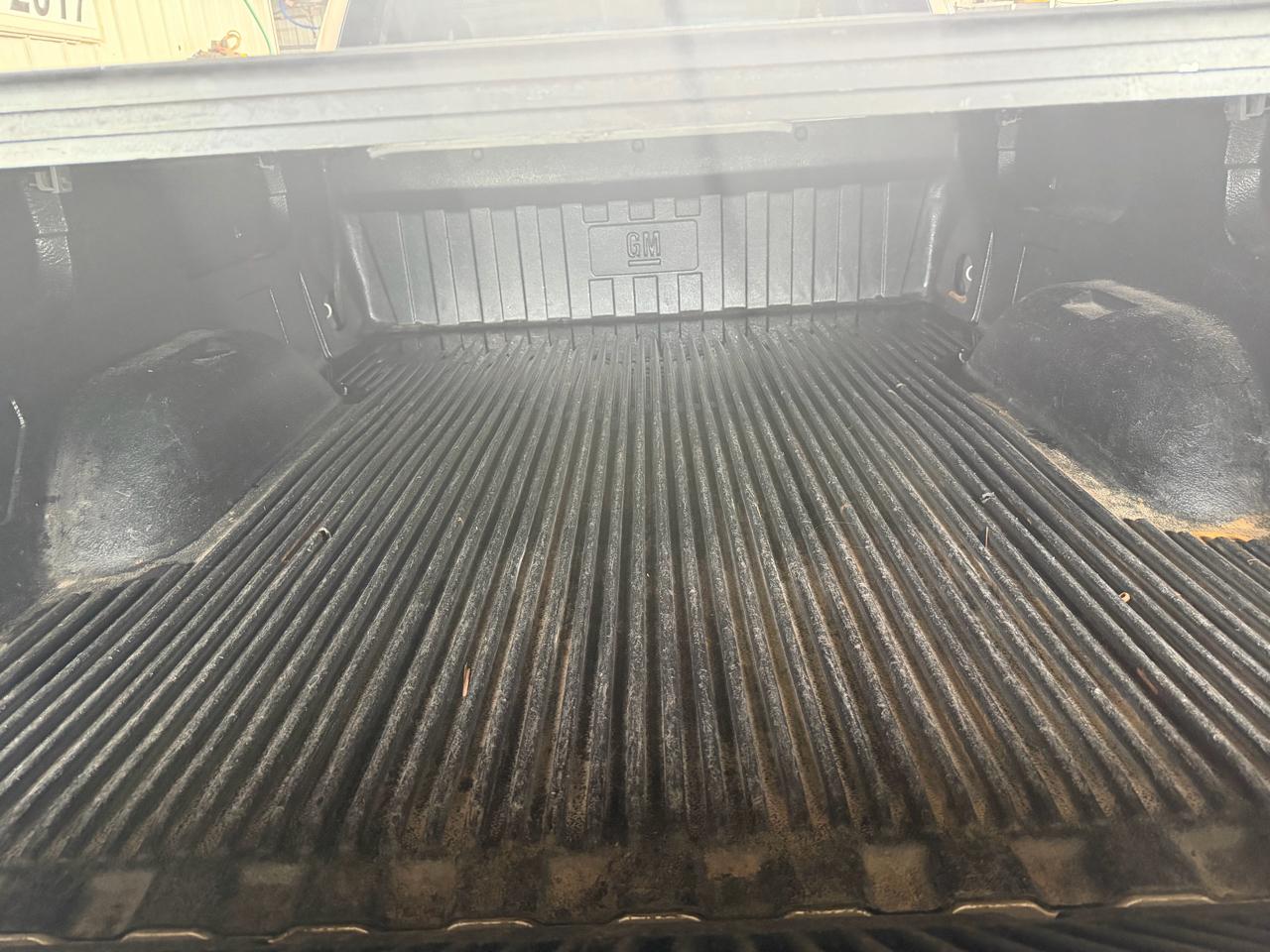 GMC Sierra 2500HD 4WD Crew Cab 153.7" SLE 2008