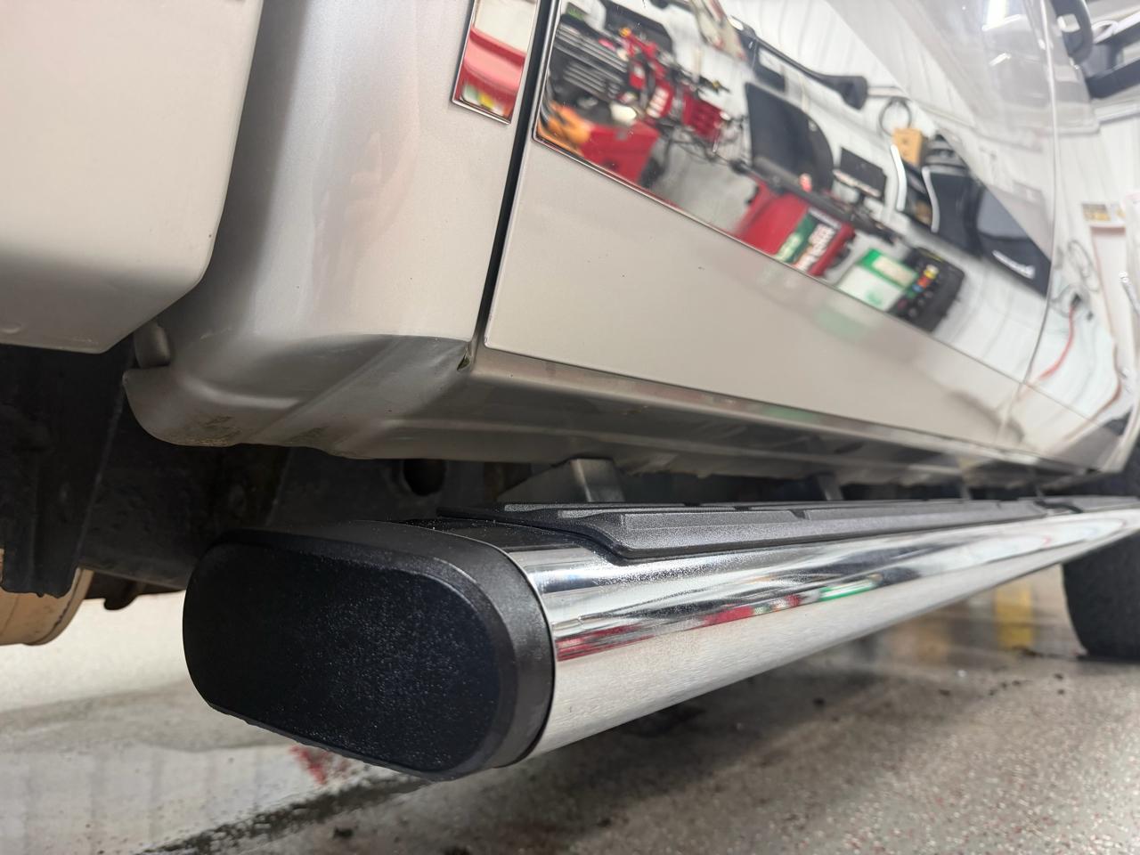 GMC Sierra 2500HD 4WD Crew Cab 153.7" SLE 2008