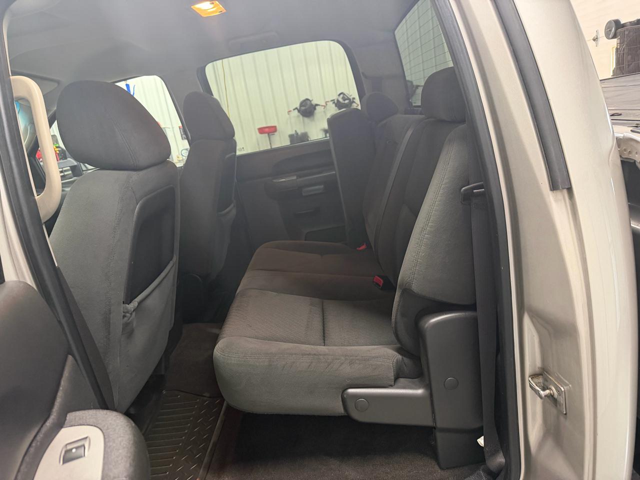 GMC Sierra 2500HD 4WD Crew Cab 153.7" SLE 2008