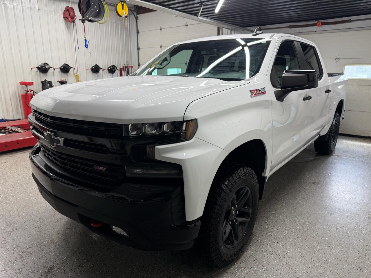 Chevrolet Silverado 1500 4WD Crew Cab 147" LT Trail Boss 2019