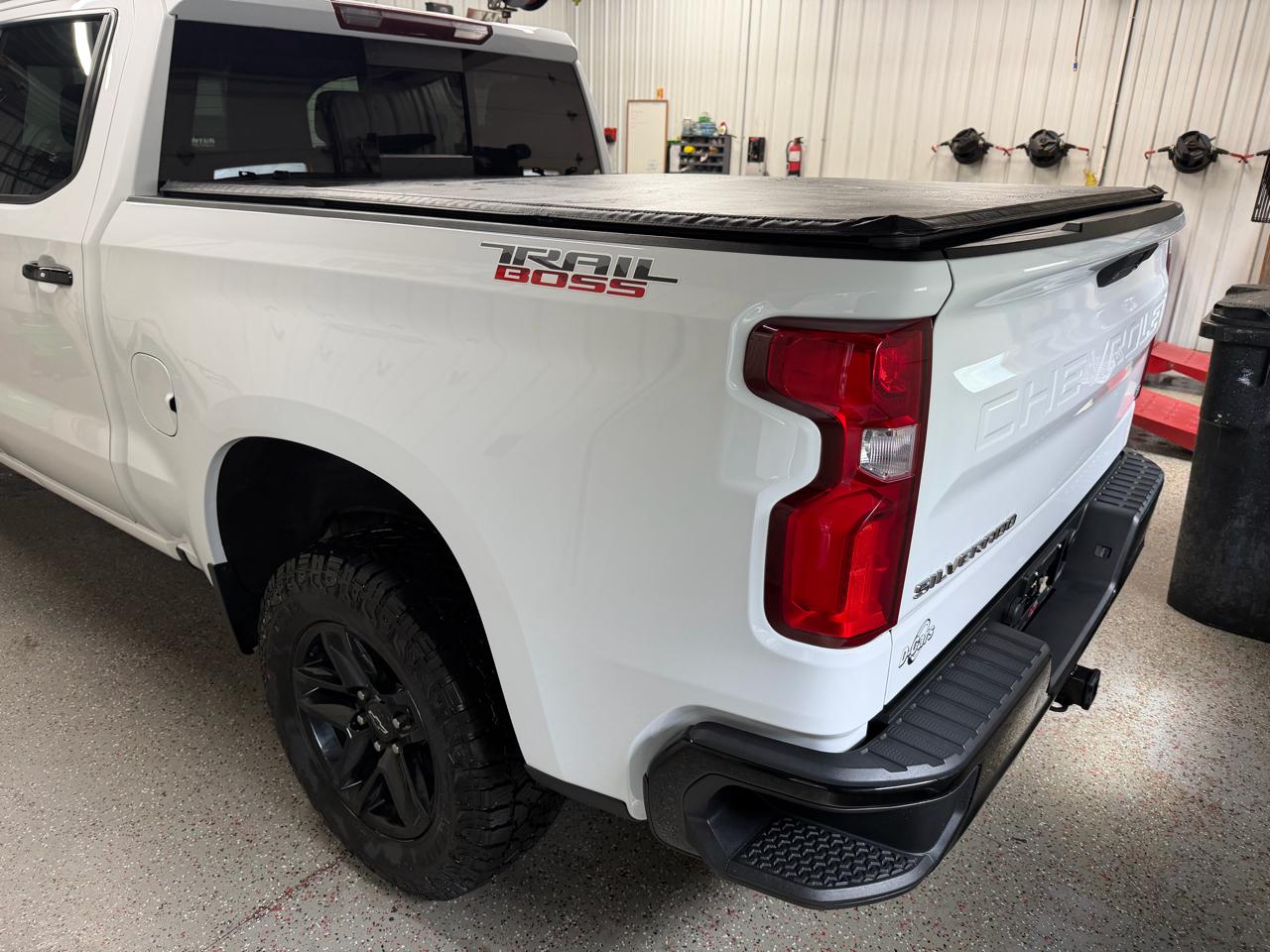 Chevrolet Silverado 1500 4WD Crew Cab 147" LT Trail Boss 2019