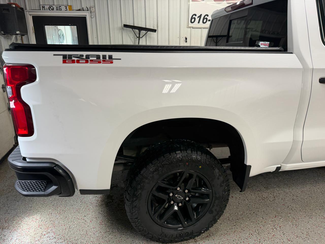 Chevrolet Silverado 1500 4WD Crew Cab 147" LT Trail Boss 2019