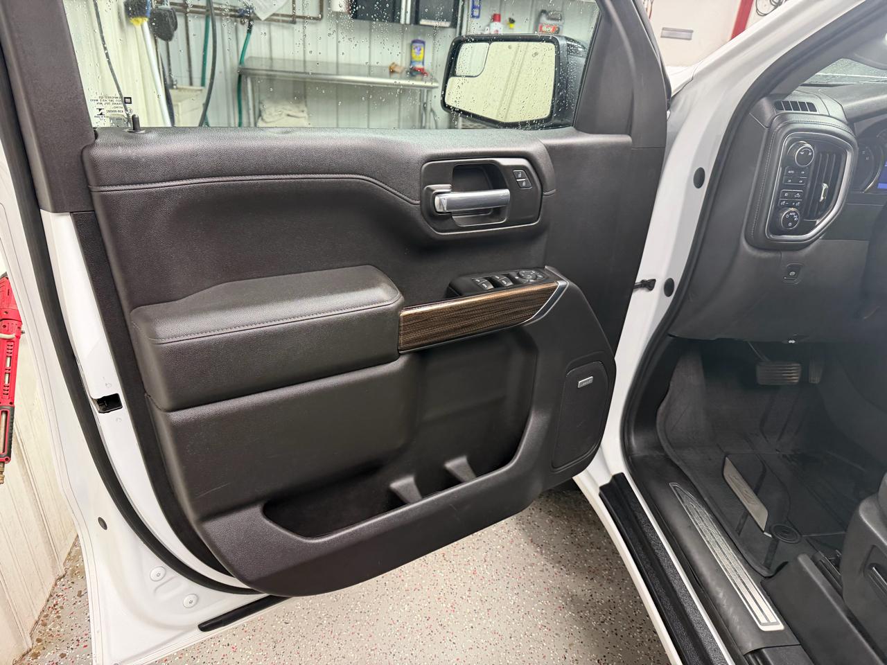 Chevrolet Silverado 1500 4WD Crew Cab 147" LT Trail Boss 2019