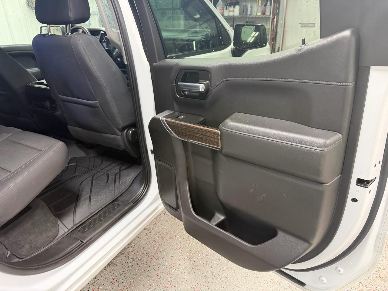 Chevrolet Silverado 1500 4WD Crew Cab 147" LT Trail Boss 2019