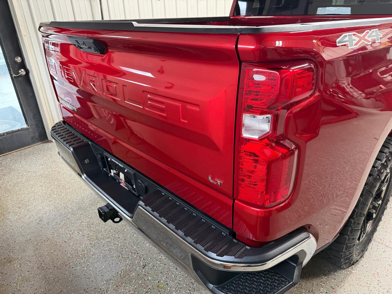 Chevrolet Silverado 1500 4WD Crew Cab 147" LT w/2FL 2023