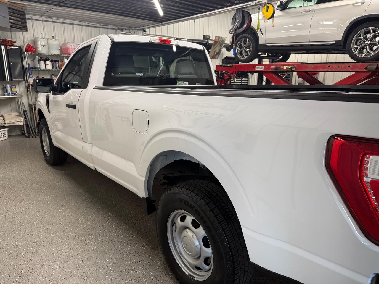 Ford F-150 4WD Reg Cab 141" XL 2021