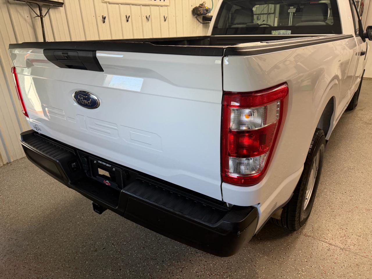 Ford F-150 4WD Reg Cab 141" XL 2021