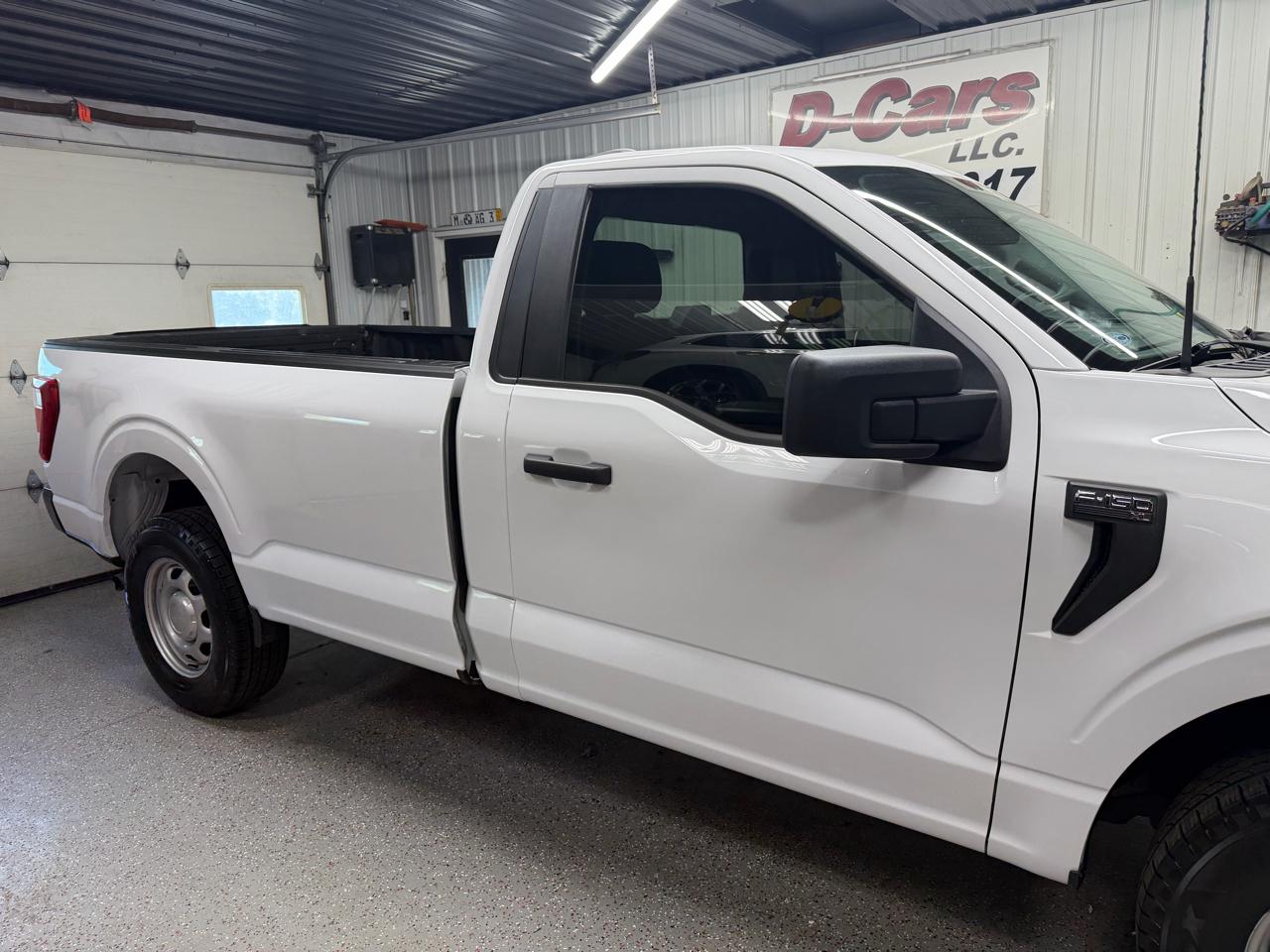 Ford F-150 4WD Reg Cab 141" XL 2021