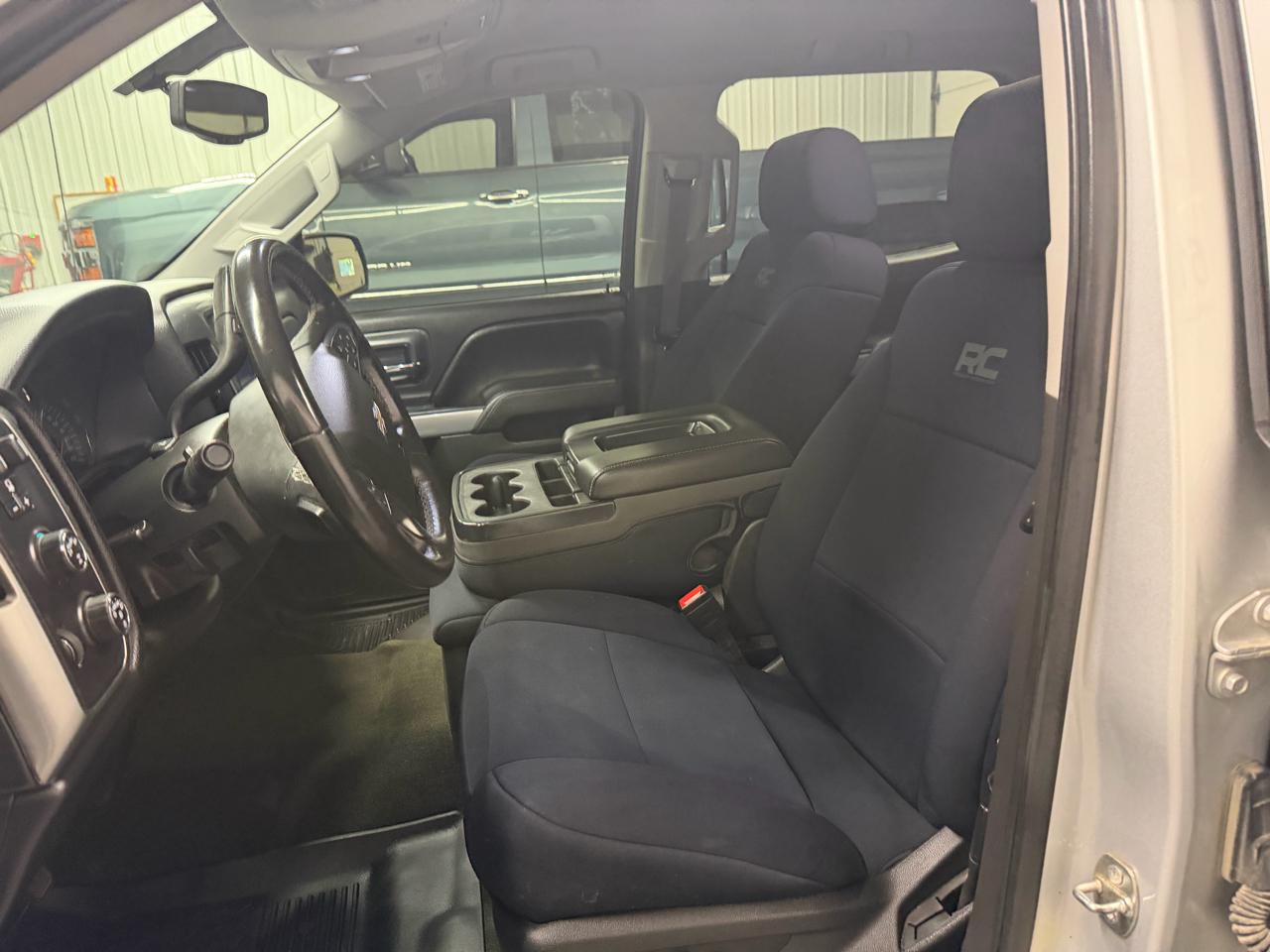 Chevrolet Silverado 1500 4WD Crew Cab 153.0" LT w/2LT 2017