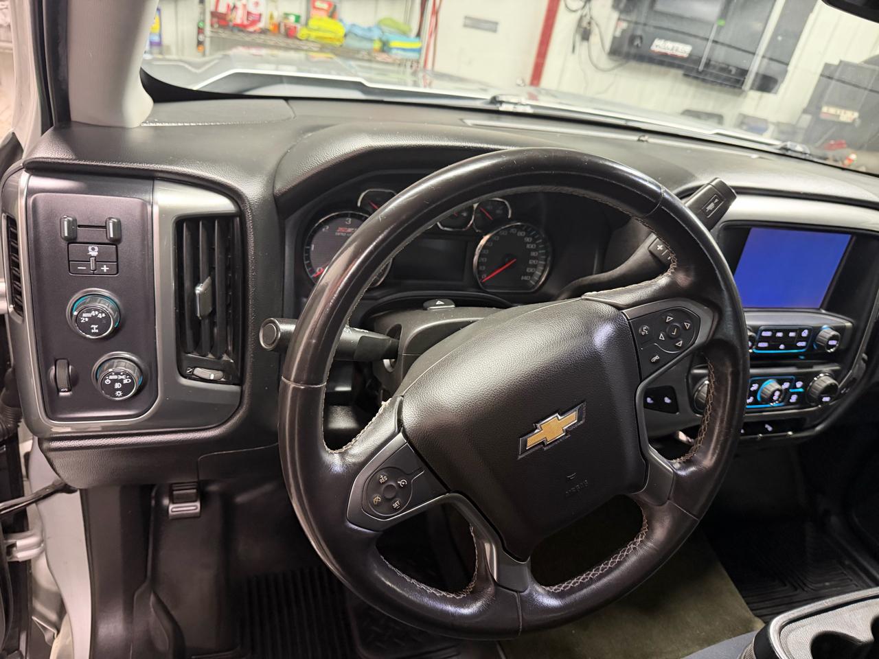 Chevrolet Silverado 1500 4WD Crew Cab 153.0" LT w/2LT 2017