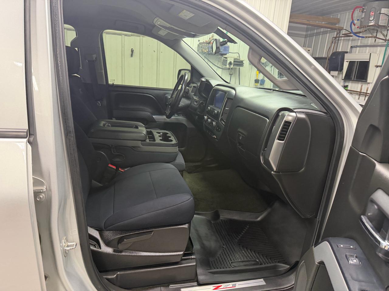 Chevrolet Silverado 1500 4WD Crew Cab 153.0" LT w/2LT 2017