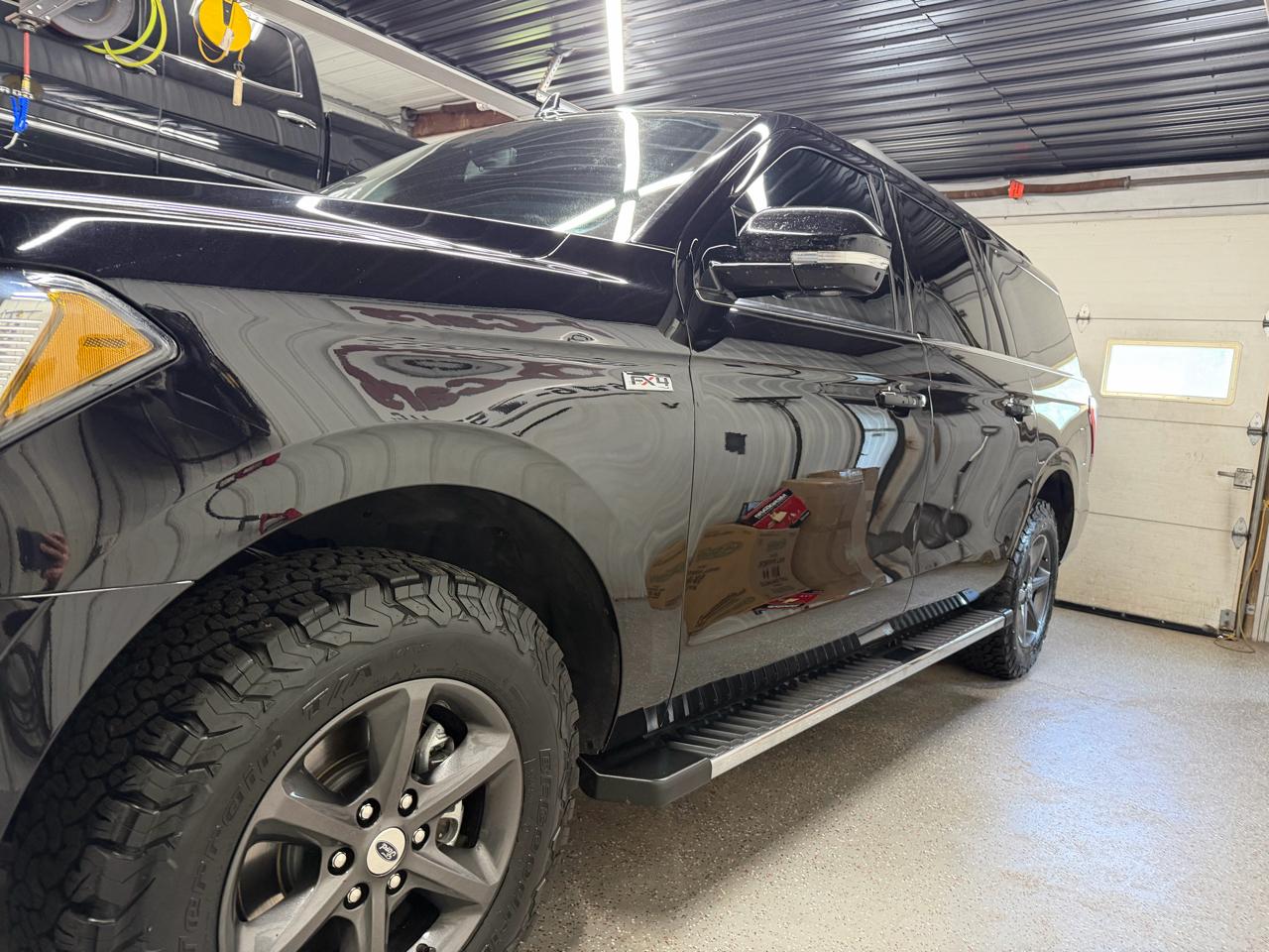 Ford Expedition MAX XLT 4WD 2020