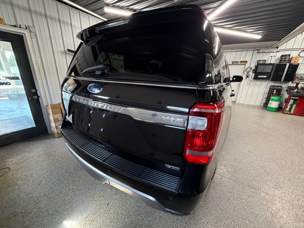 Ford Expedition MAX XLT 4WD 2020