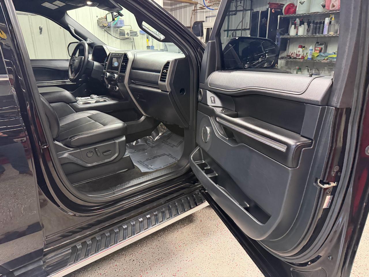 Ford Expedition MAX XLT 4WD 2020