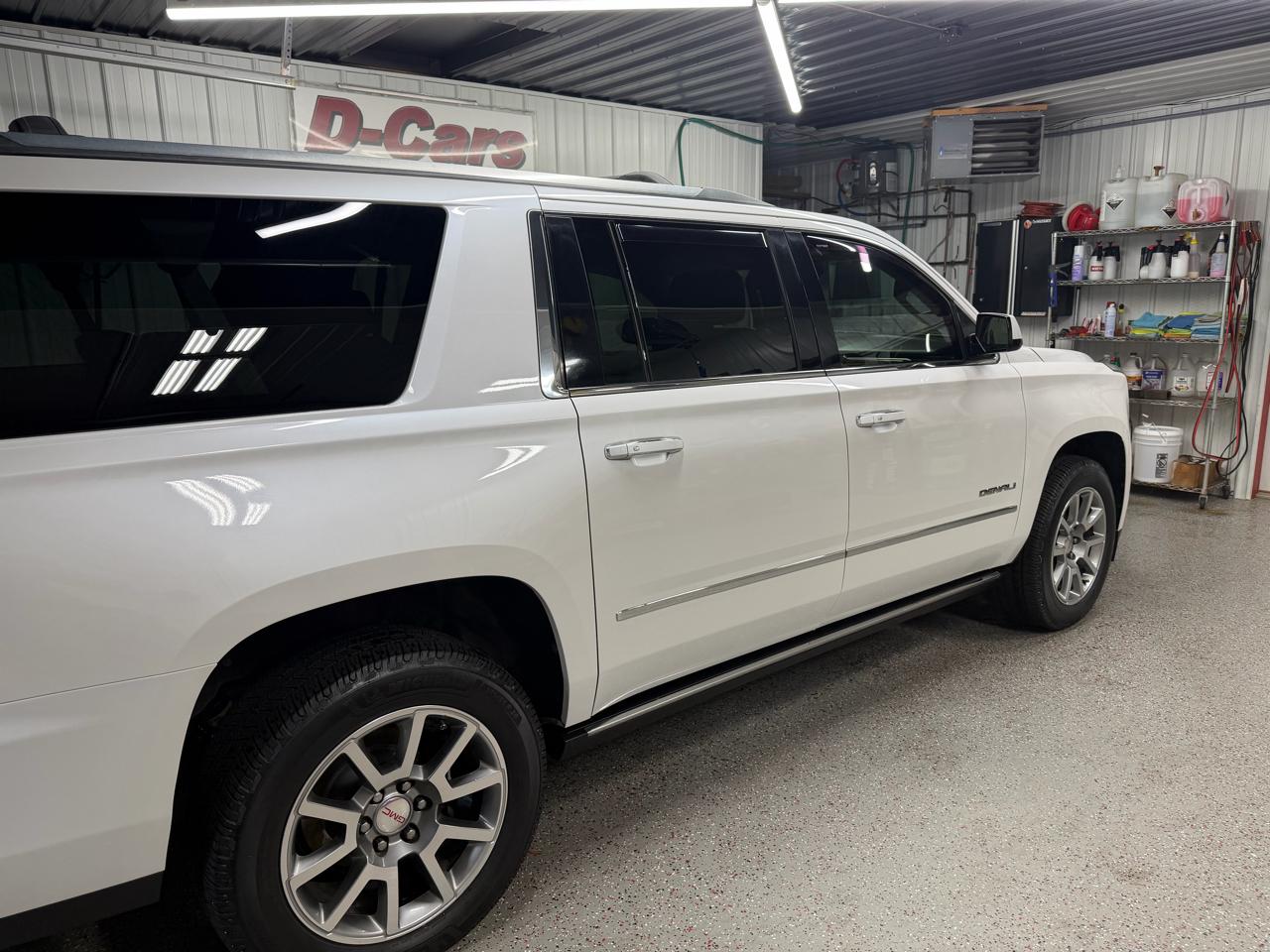 GMC Yukon XL Denali 4WD 2016