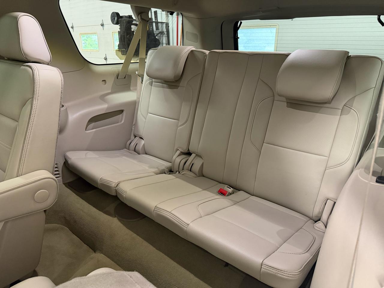 GMC Yukon XL Denali 4WD 2016