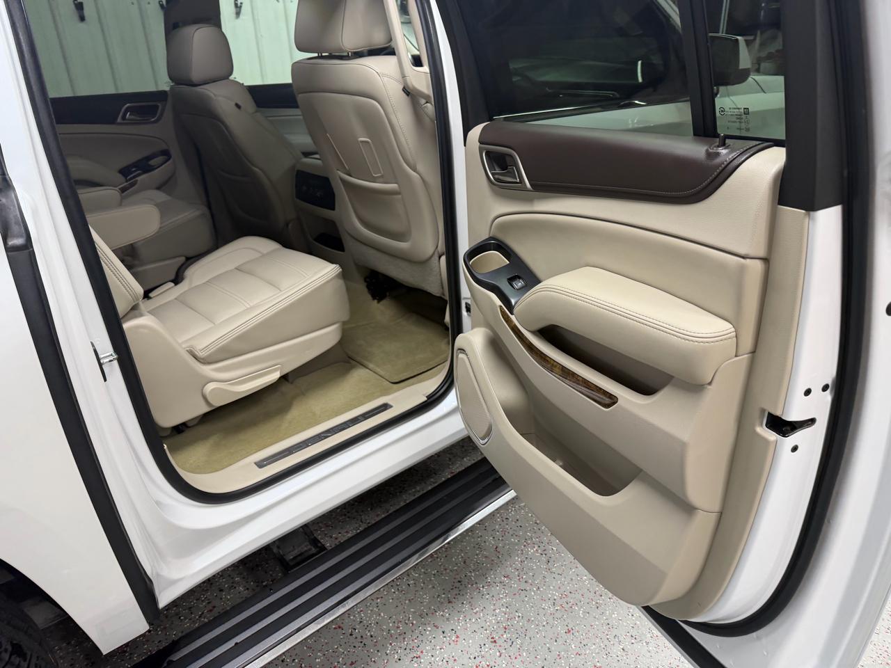 GMC Yukon XL Denali 4WD 2016