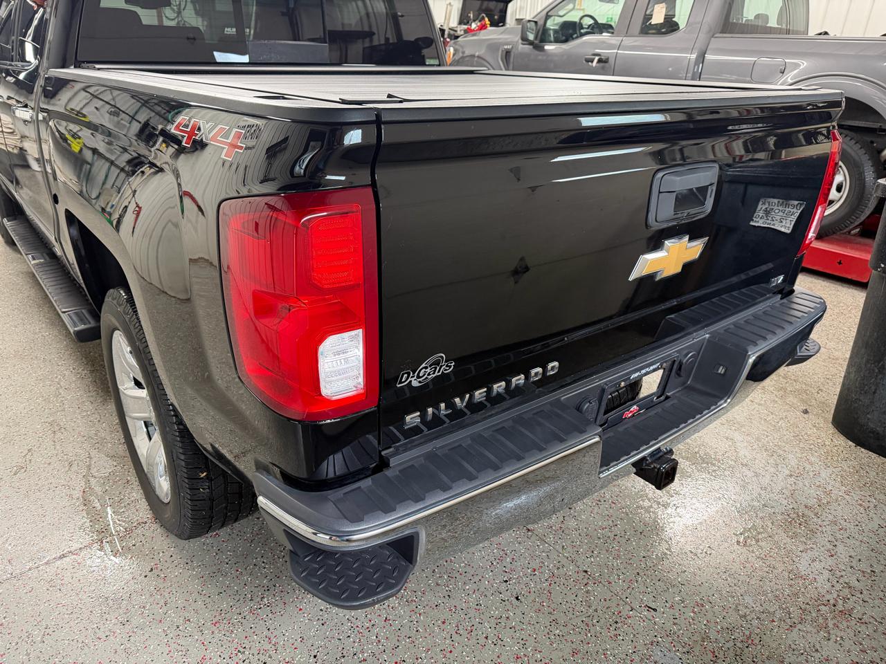 Chevrolet Silverado 1500 4WD Crew Cab 147" LTZ 2017