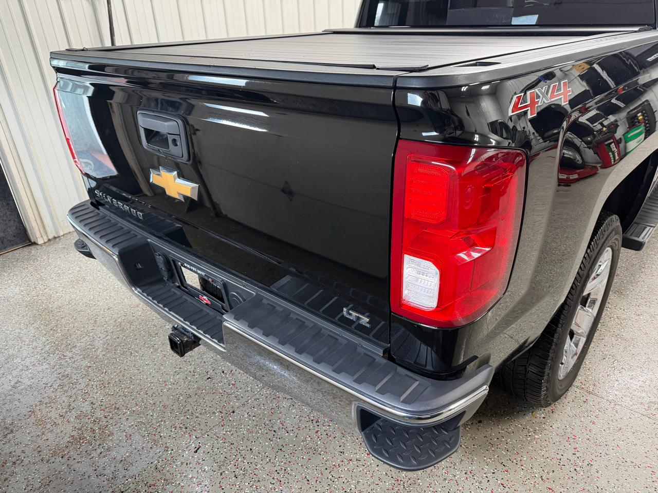 Chevrolet Silverado 1500 4WD Crew Cab 147" LTZ 2017