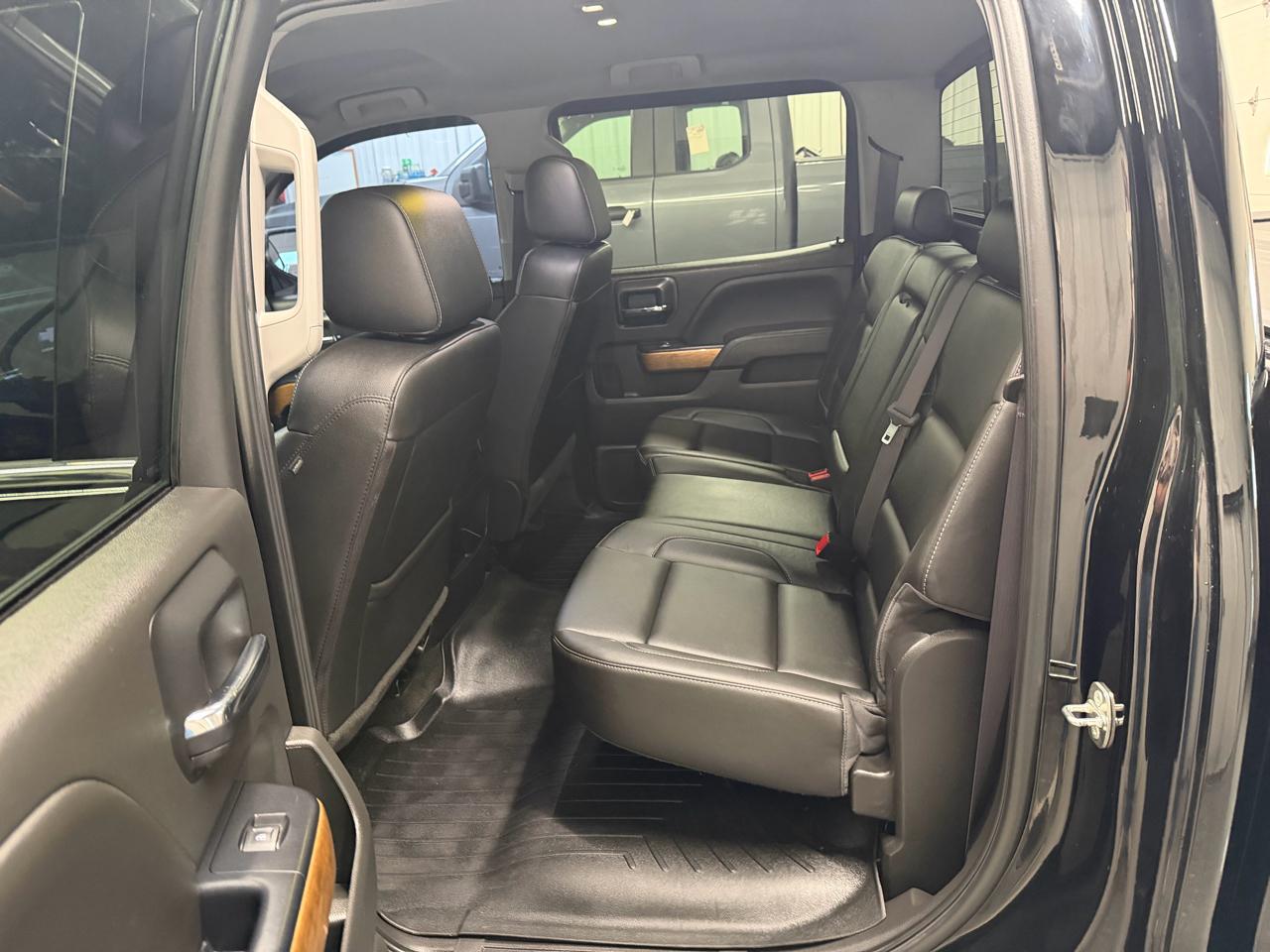 Chevrolet Silverado 1500 4WD Crew Cab 147" LTZ 2017