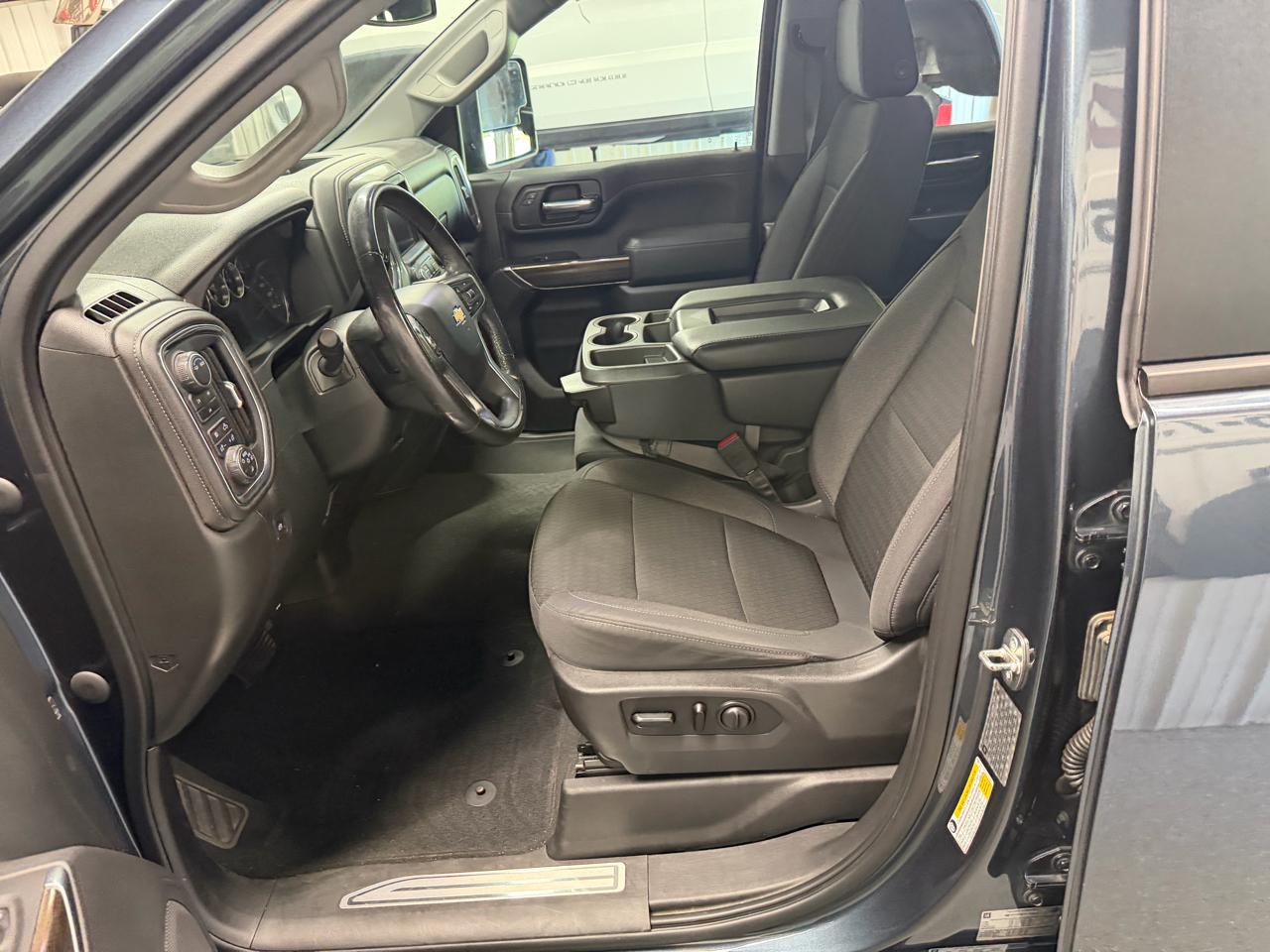 Chevrolet Silverado 2500HD 4WD Crew Cab 167" LT w/2LT 2020