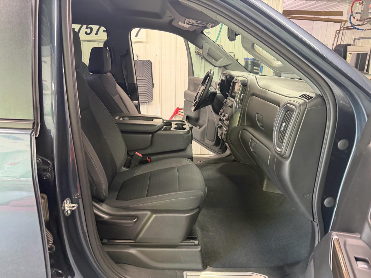 Chevrolet Silverado 2500HD 4WD Crew Cab 167" LT w/2LT 2020