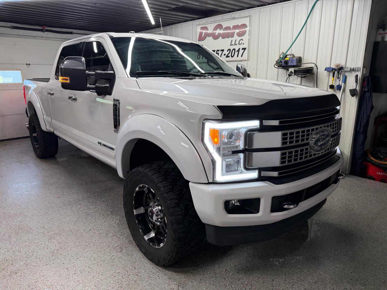 Ford F-250 SD Platinum Crew Cab 4WD 2018