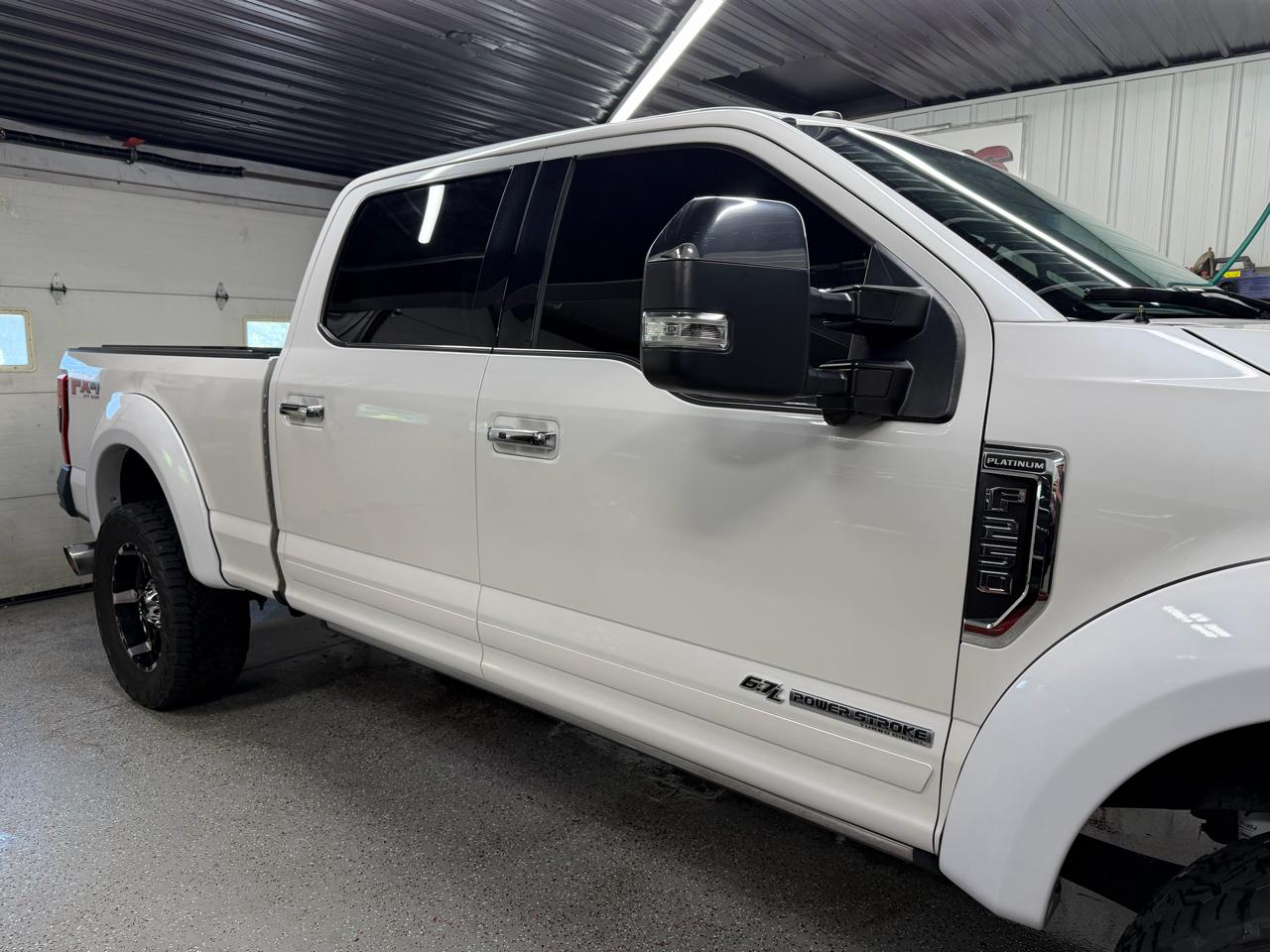 Ford F-250 SD Platinum Crew Cab 4WD 2018