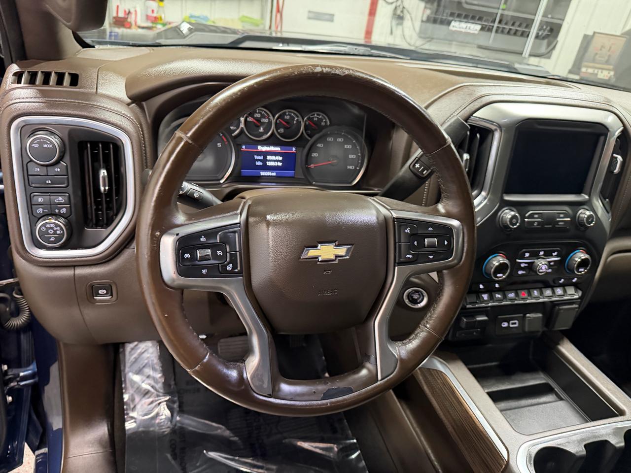 Chevrolet Silverado 2500HD 4WD Crew Cab 167" LT w/2LT 2020