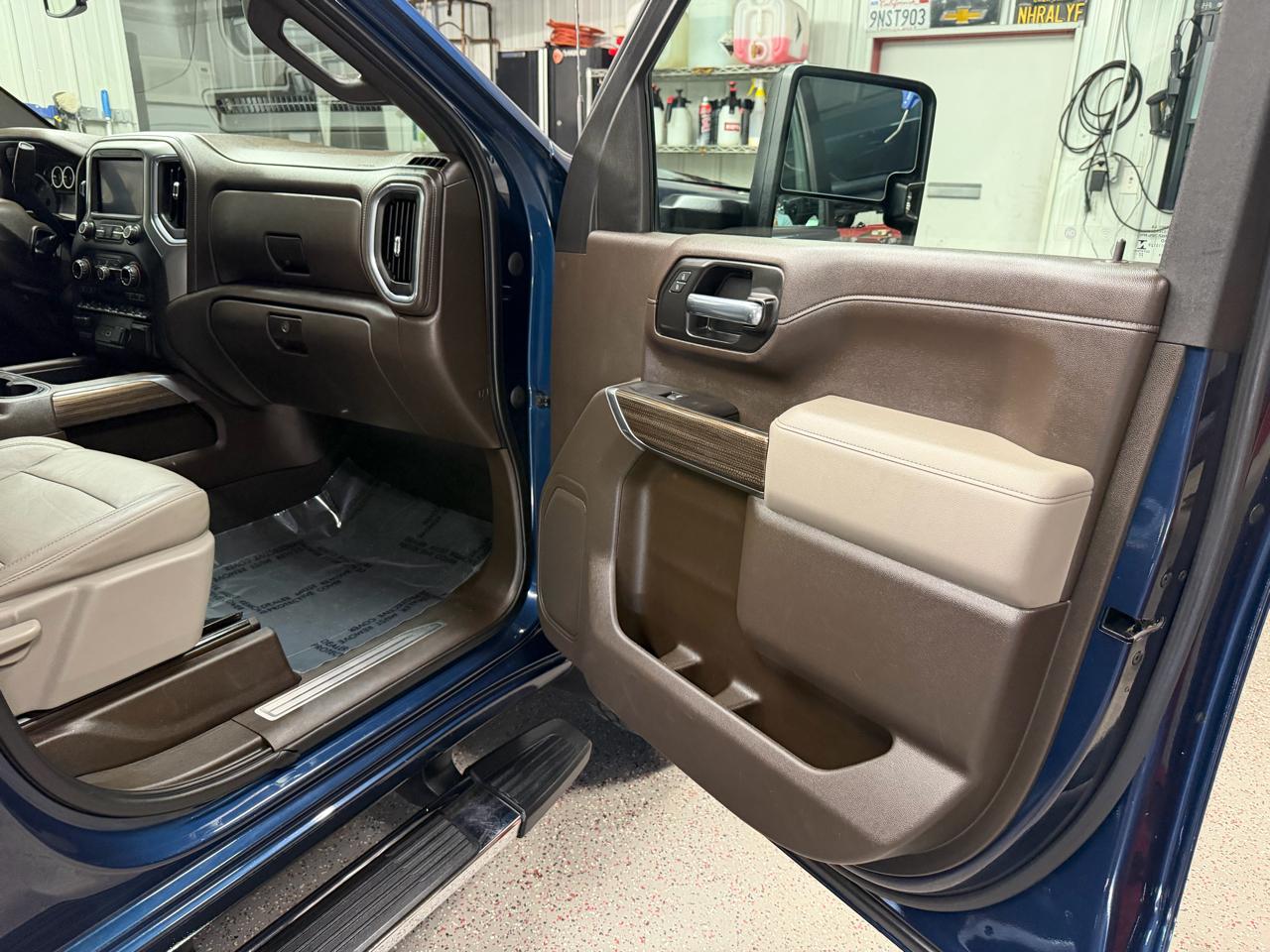 Chevrolet Silverado 2500HD 4WD Crew Cab 167" LT w/2LT 2020