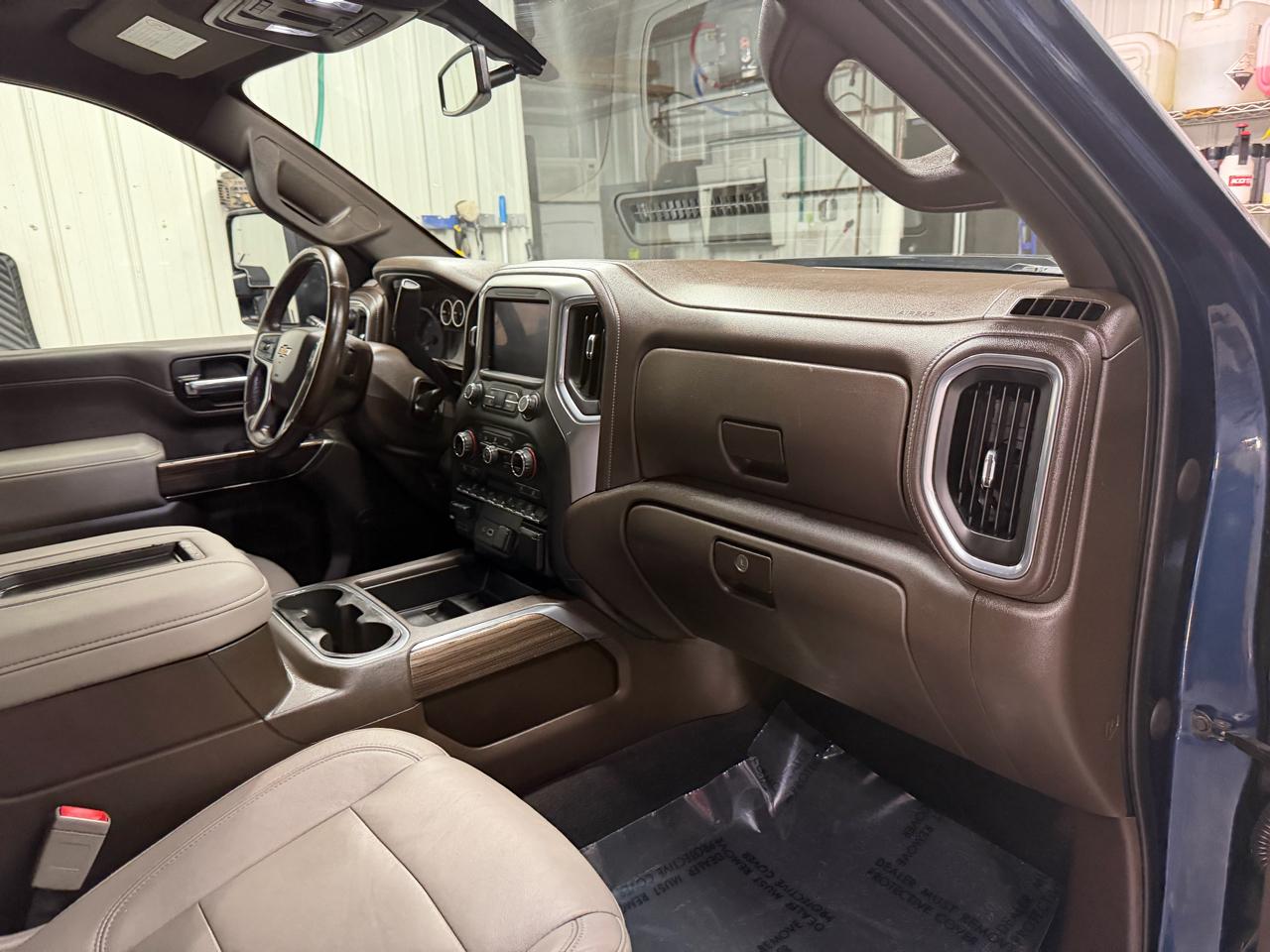 Chevrolet Silverado 2500HD 4WD Crew Cab 167" LT w/2LT 2020